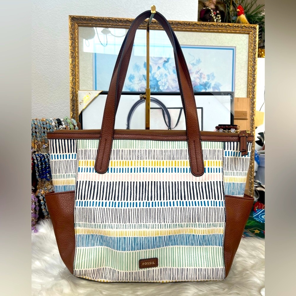 💜Fossil Brown and Multicolor Striped Women's Bag